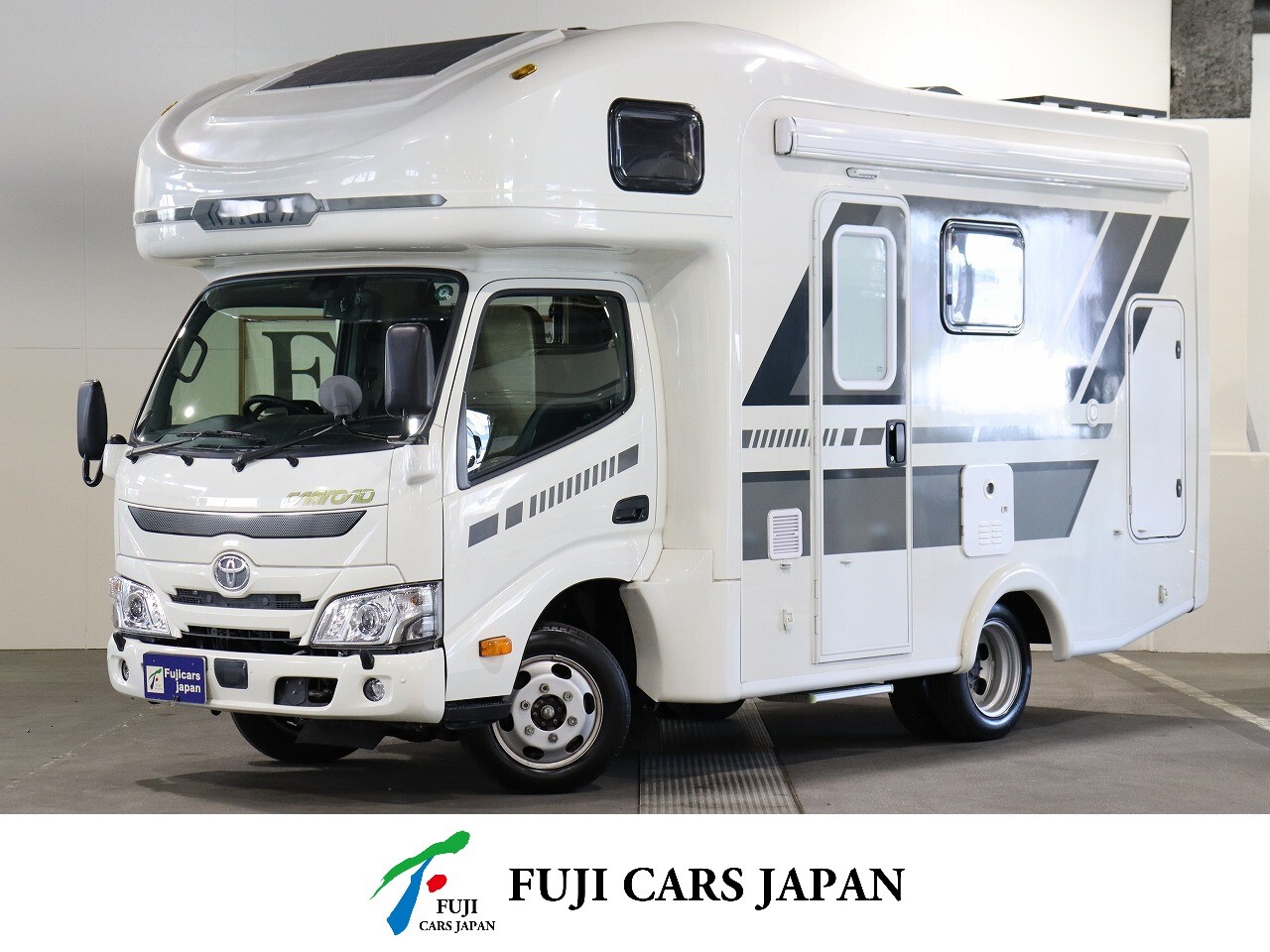 キャンピングカー キャブコン カムロード トリップⅡ プレミアムメガ 4WD　FF