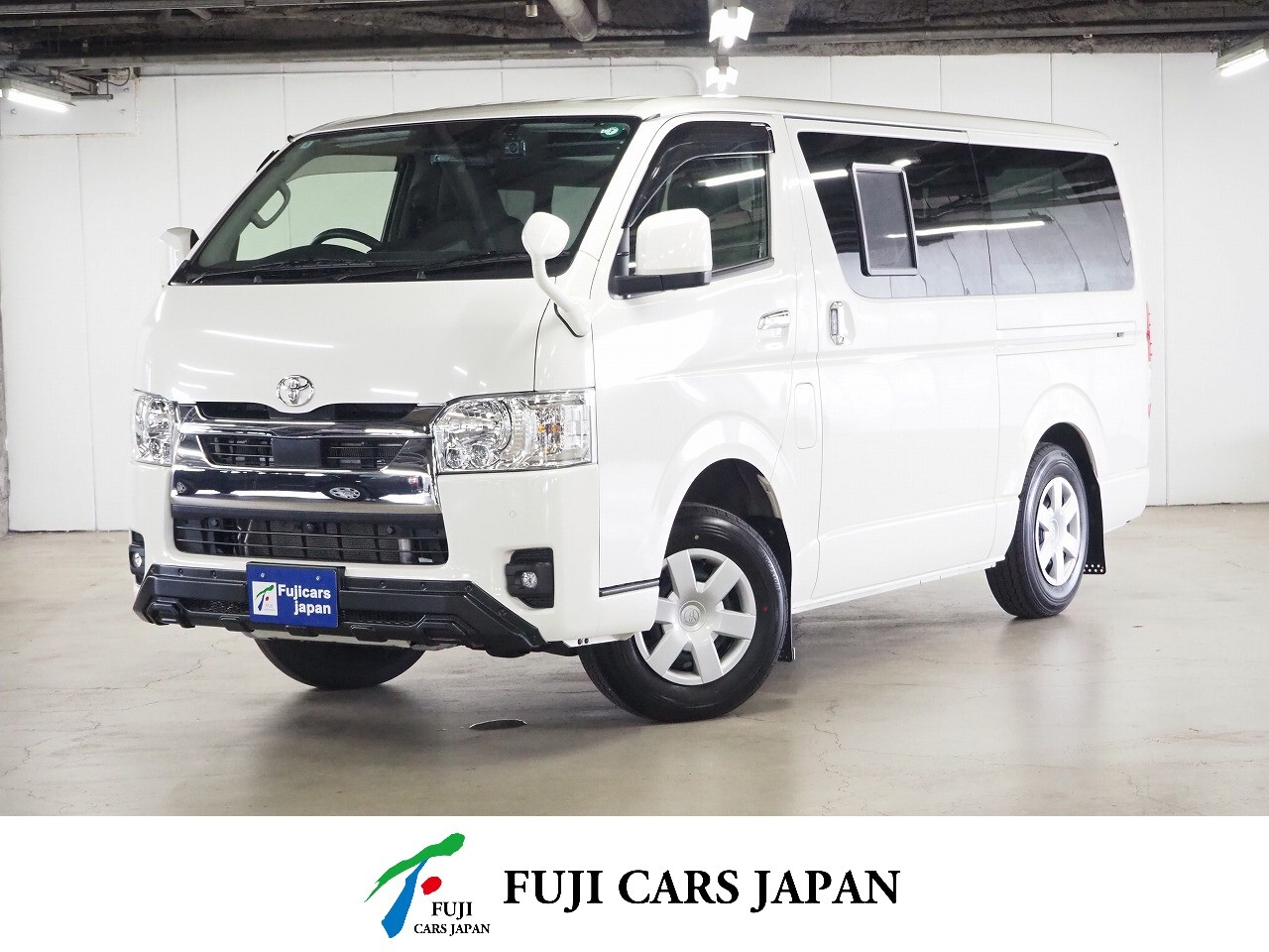 キャンピングカー バンコン ハイエース かーいんてりあ高橋 リラックスワゴン 4WD