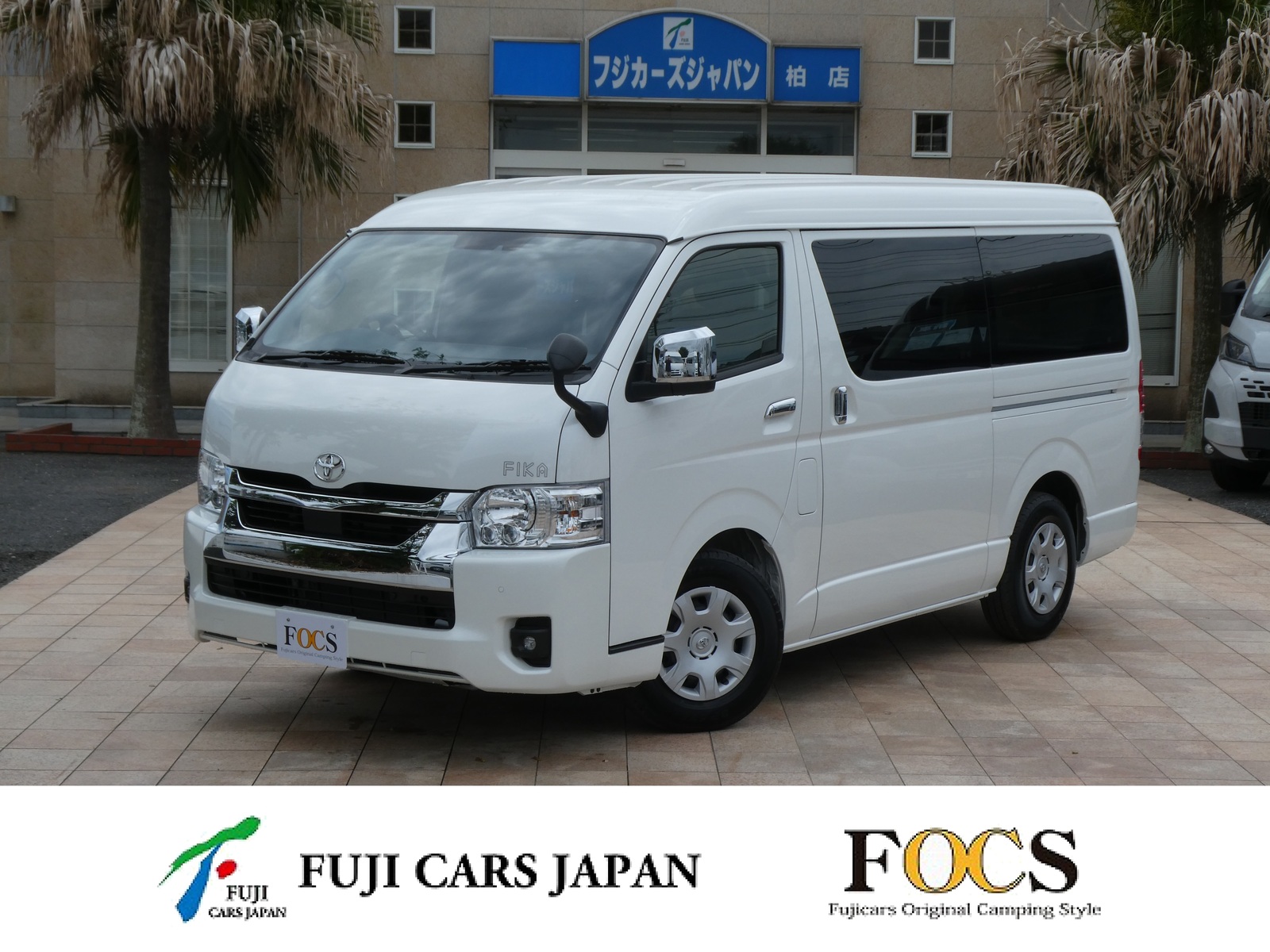 キャンピングカー バンコン 【展示車　オーダー受付中】FOCS　FIKA　ブラックモダン