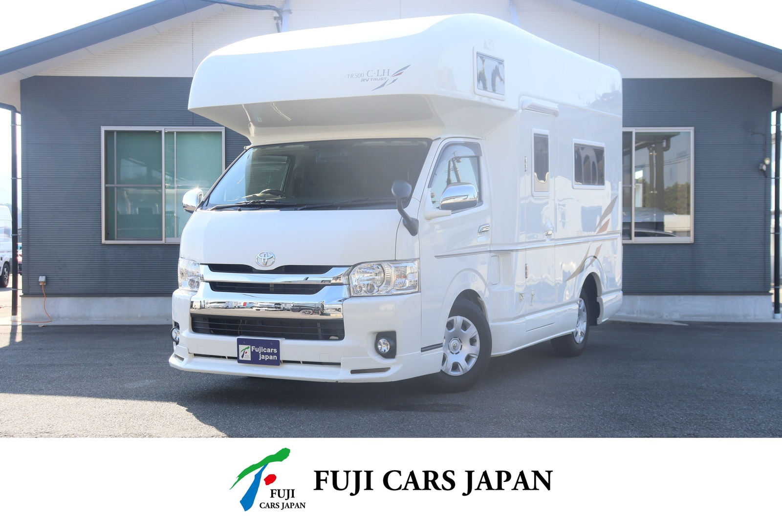 キャンピングカー キャブコン ハイエース RVトラスト TR500 C-LH