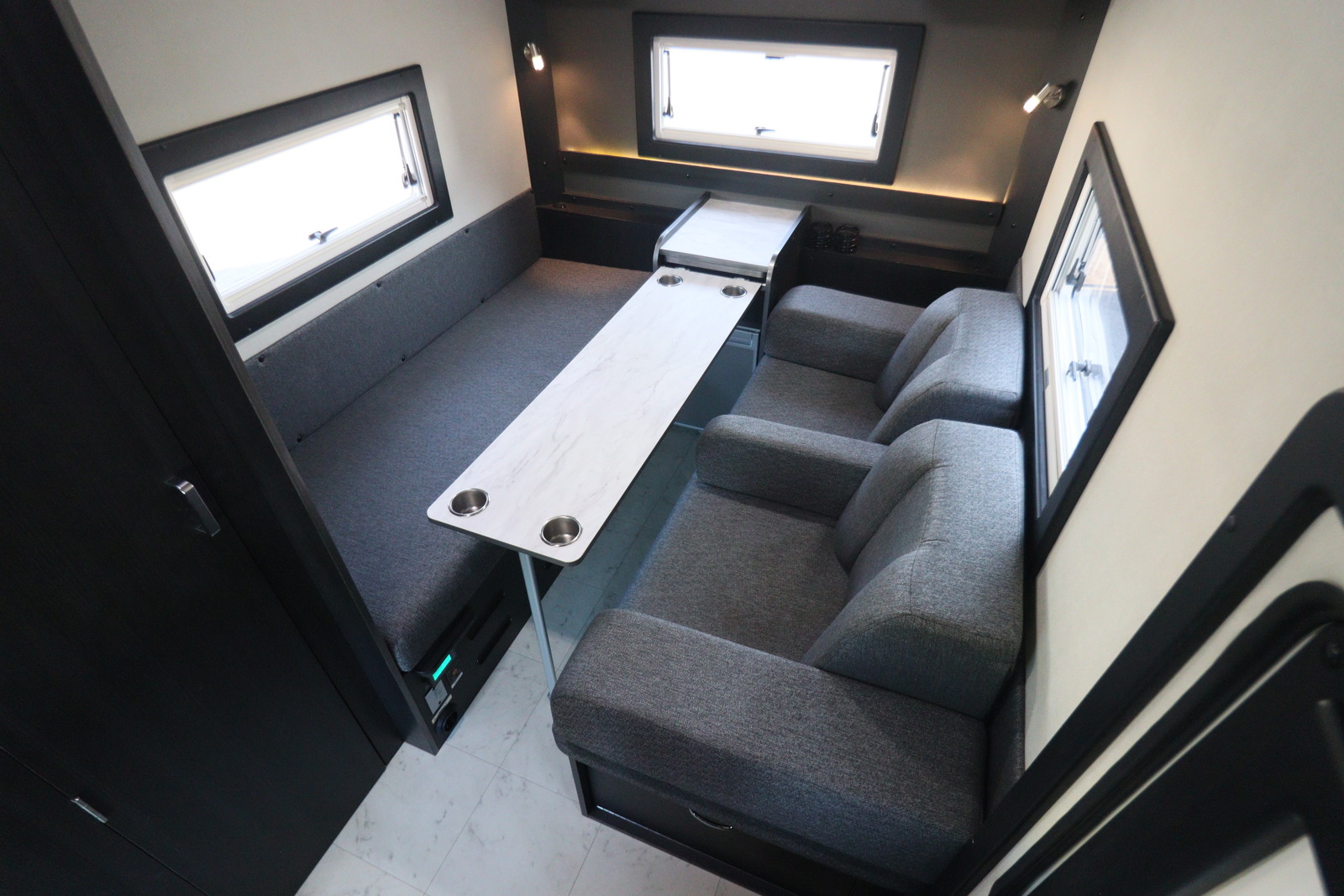 キャンピングカー キャブコン ﾊｲｴｰｽ RVﾄﾗｽﾄ TR500 C-LH
