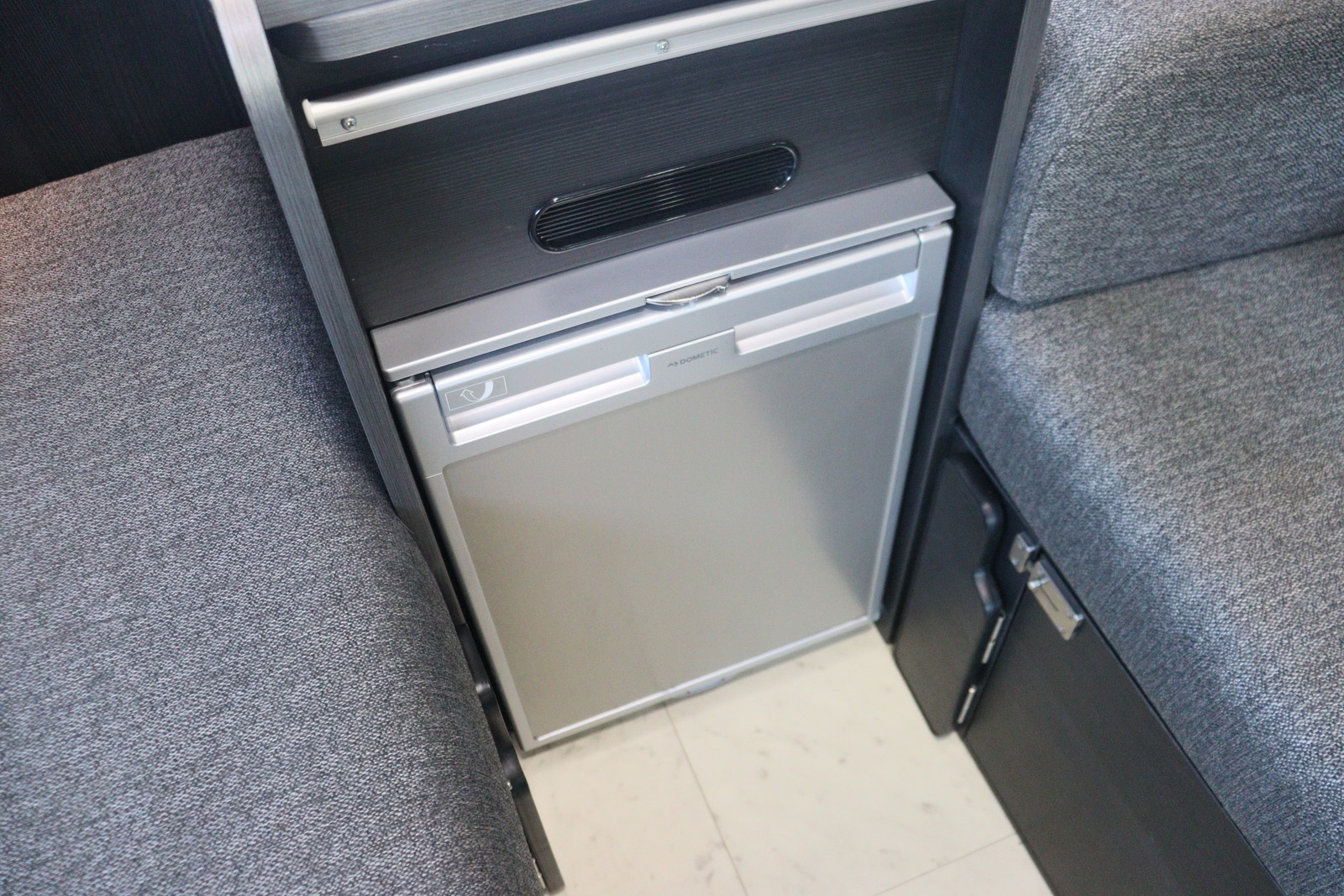 キャンピングカー キャブコン ﾊｲｴｰｽ RVﾄﾗｽﾄ TR500 C-LH