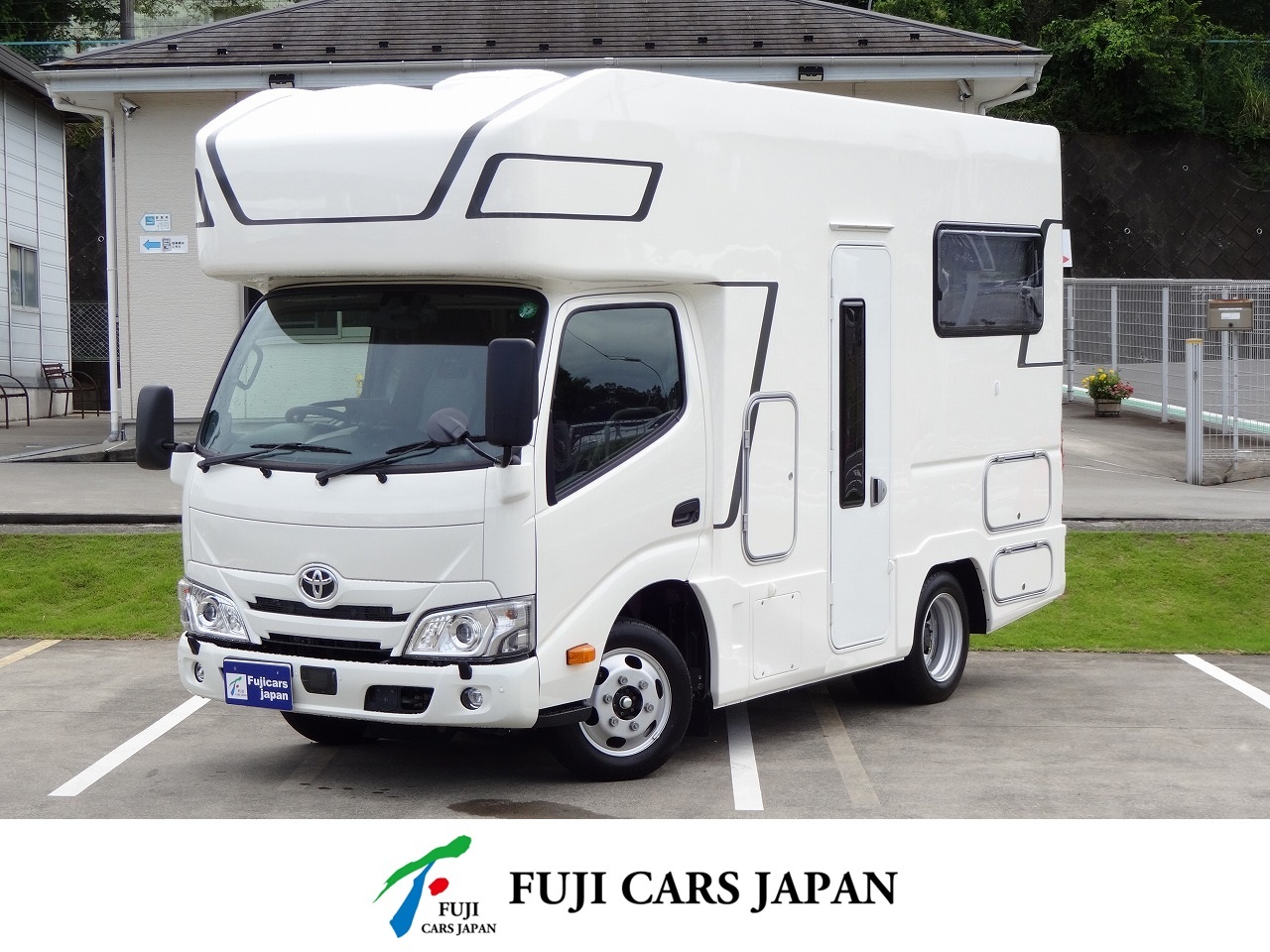 キャンピングカー キャブコン カムロード キャンパー厚木 パピーフルハウス 4WD