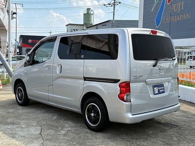 キャンピングカー バンコン NV200ﾊﾞﾈｯﾄ ｱﾈｯｸｽ ﾌｧﾐﾘｰﾜｺﾞﾝSS