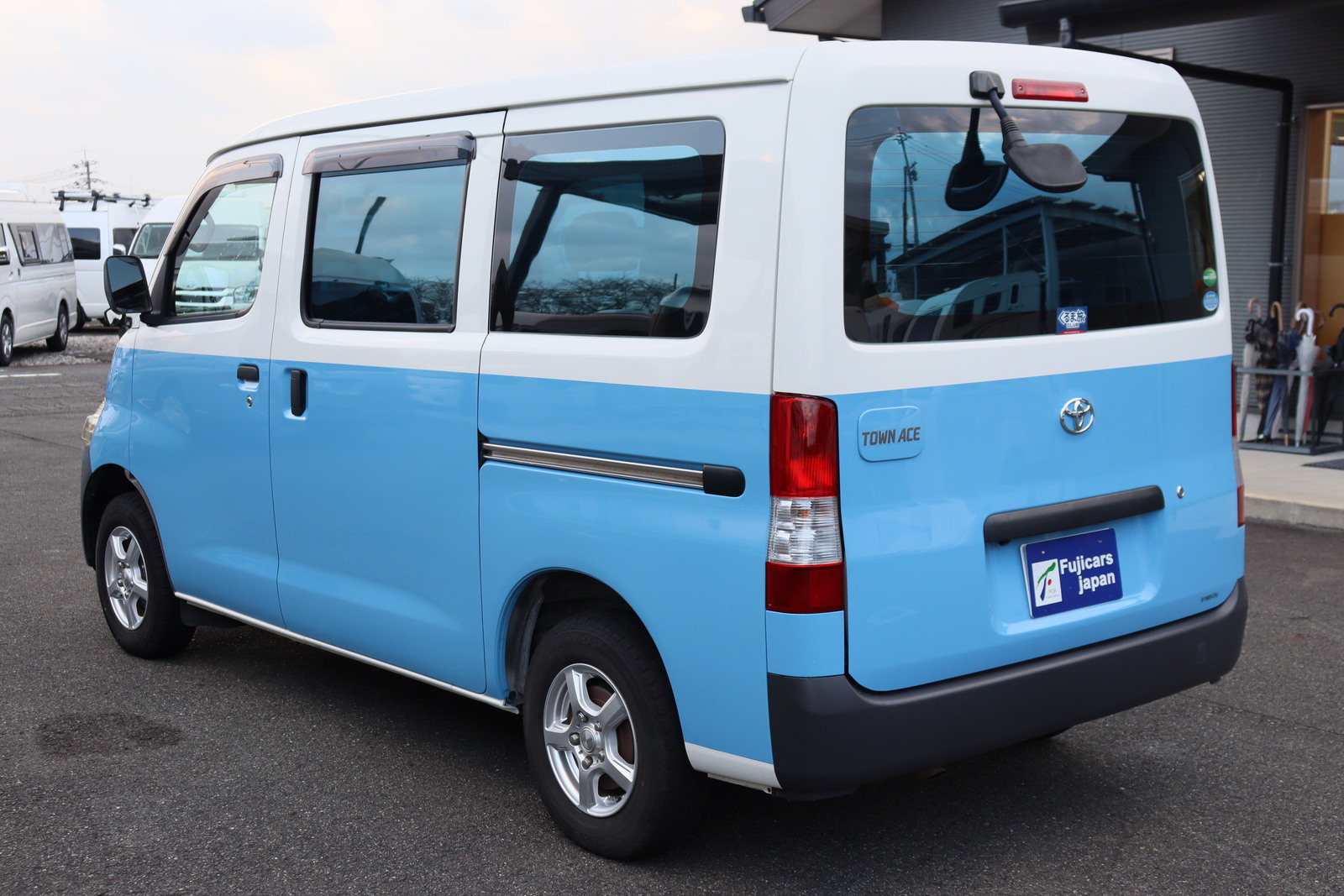 キャンピングカー バンコン ﾀｳﾝｴｰｽ ｱﾙﾄﾋﾟｱｰﾉ 基本電源ﾊﾟｯｹｰｼﾞ