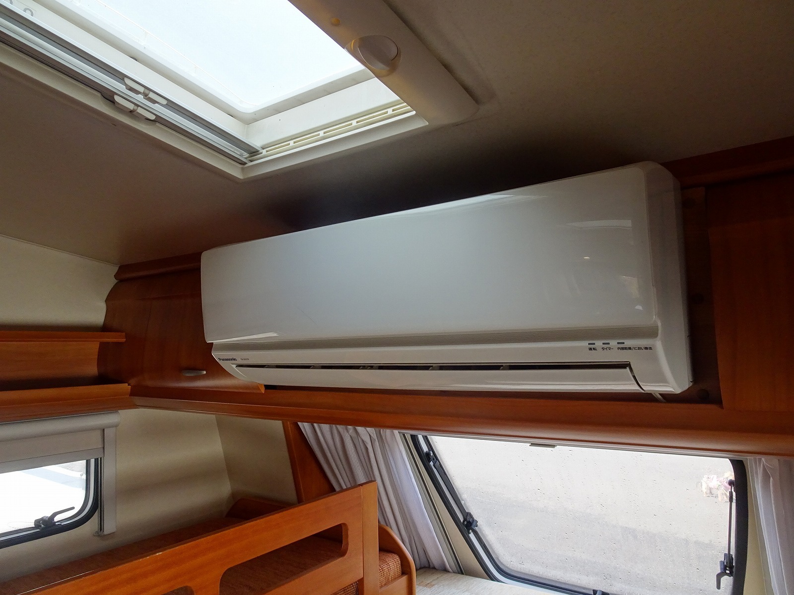 キャンピングカー トレーラー ﾎﾋﾞｰ 540UK ｴｸｾﾚﾝﾄ 家庭用AC