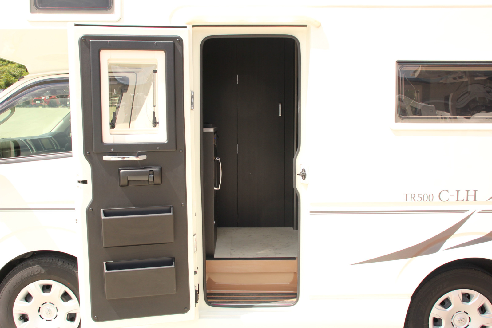 キャンピングカー キャブコン ﾊｲｴｰｽ RVﾄﾗｽﾄ TR500C-LH