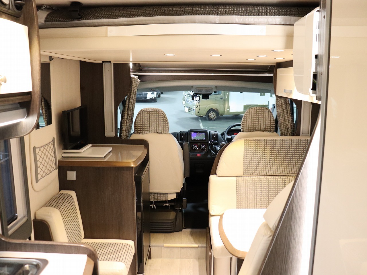 キャンピングカー キャブコン ﾃﾞｭｶﾄ ｴｰｽｷｬﾗﾊﾞﾝ ｴｰｽ565LD FF　AC