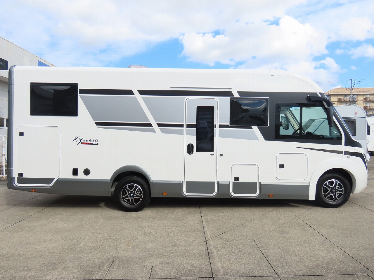 キャンピングカー バスコン ﾃﾞｭｶﾄ ﾓｰﾋﾞﾙｳﾞｪｯﾀKﾖｯﾄﾃｸﾉﾗｲﾝ86新車