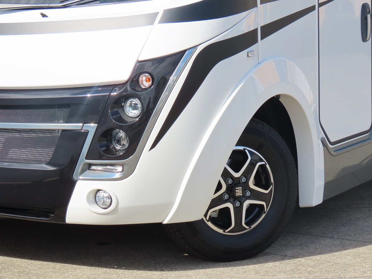 キャンピングカー バスコン ﾃﾞｭｶﾄ ﾓｰﾋﾞﾙｳﾞｪｯﾀKﾖｯﾄﾃｸﾉﾗｲﾝ86新車