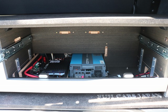 キャンピングカー バンコン ﾍﾞﾝﾂ ﾌｼﾞｶｰｽﾞｼﾞｬﾊﾟﾝ ｳﾞｧﾘｽ 新規架装