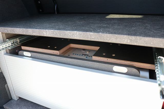 キャンピングカー バンコン ﾍﾞﾝﾂ ﾌｼﾞｶｰｽﾞｼﾞｬﾊﾟﾝ ｳﾞｧﾘｽ 新規架装