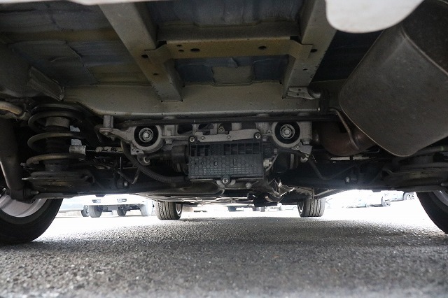 キャンピングカー バンコン ﾍﾞﾝﾂ ﾌｼﾞｶｰｽﾞｼﾞｬﾊﾟﾝ ｳﾞｧﾘｽ 新規架装