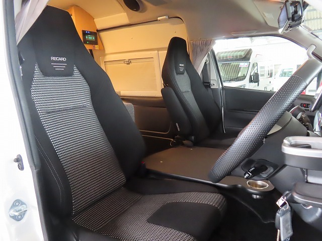 キャンピングカー バンコン ﾊｲｴｰｽﾄｲﾌｧｸﾄﾘｰﾊﾞｰﾃﾞﾝｸﾞﾗﾝﾃﾞ家庭用AC