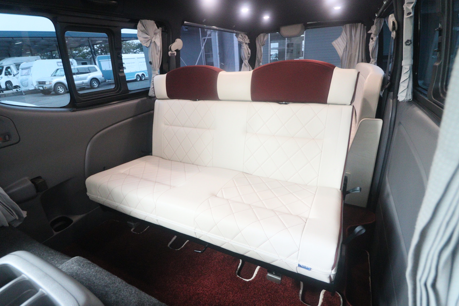 キャンピングカー バンコン NV350ｷｬﾗﾊﾞﾝ ｱﾙﾌﾚｯｸｽ ﾌﾞﾘﾘｵ