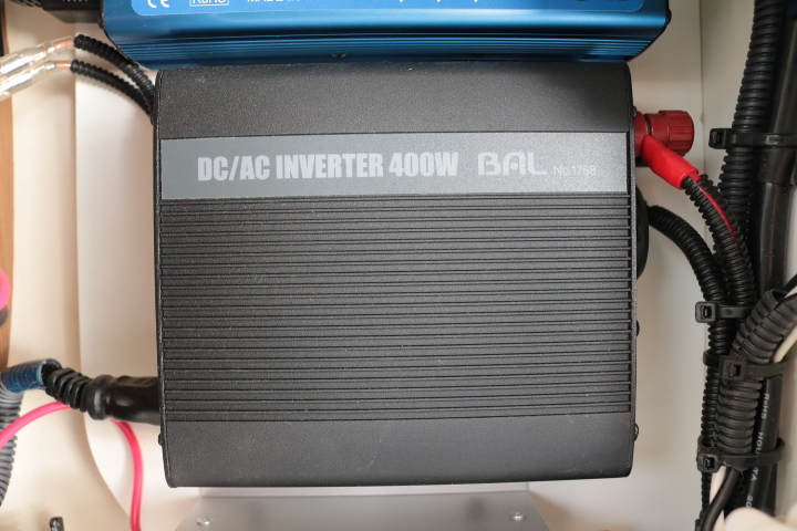 キャンピングカー 軽キャンパー ｴﾌﾞﾘｲ ｱｽﾞﾜｰｶｰｽﾞ ｺﾚｰｶﾞ　ﾃﾚﾋﾞ　