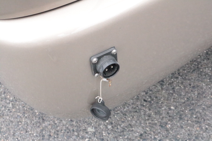 キャンピングカー バンコン ﾊｲｴｰｽ ﾃｯﾂRV製　ｵﾘｼﾞﾅﾙ　FF　電子ﾚﾝｼﾞ　