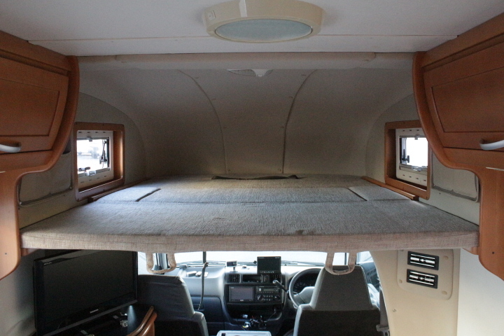 キャンピングカー キャブコン ﾊﾞﾈｯﾄ ｸﾞﾛｰﾊﾞﾙ ｱｽﾘｰﾄRE　冷蔵庫　ﾚﾝｼﾞ