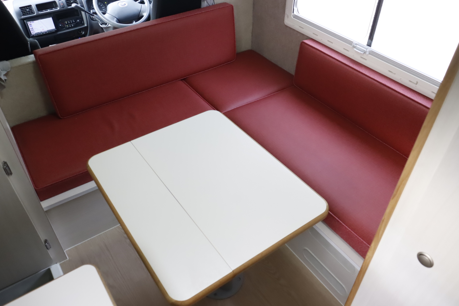 キャンピングカー キャブコン ﾎﾞﾝｺﾞ ｷｬﾝﾊﾟｰｱｼｽﾄ ｼﾞｮｸﾄ 家庭用ｴｱｺﾝ