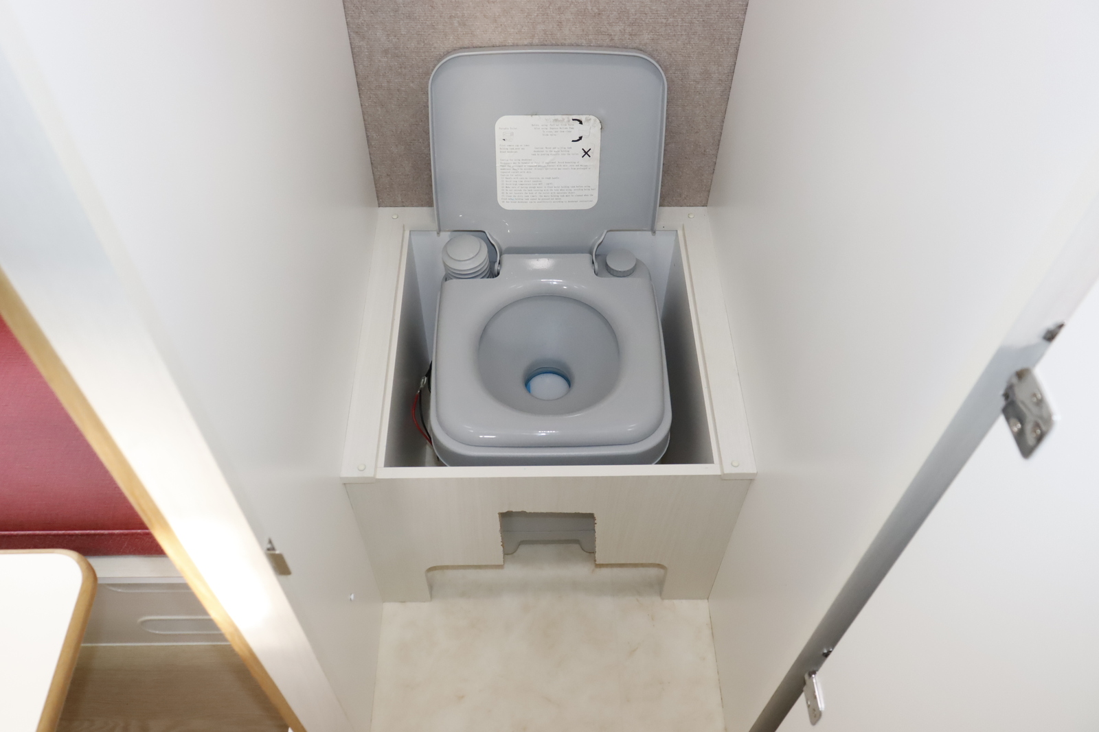 キャンピングカー キャブコン ﾎﾞﾝｺﾞ ｷｬﾝﾊﾟｰｱｼｽﾄ ｼﾞｮｸﾄ 家庭用ｴｱｺﾝ