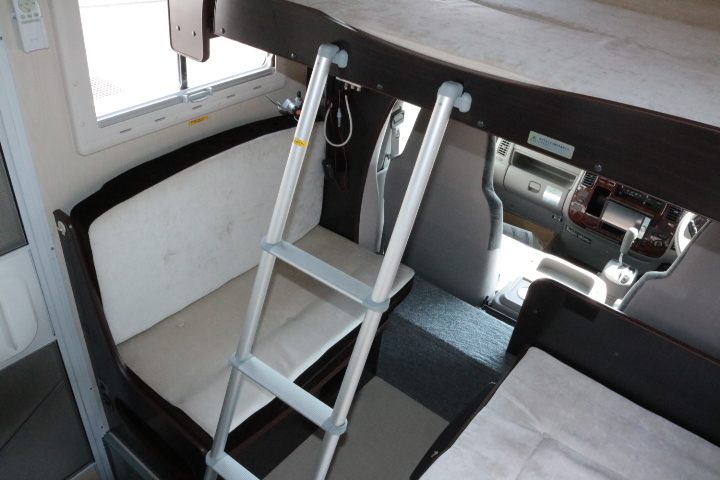 キャンピングカー キャブコン ｶﾑﾛｰﾄﾞ ﾊﾞﾝﾃｯｸ ｼﾞﾙ520　家庭用ｴｱｺﾝ　F