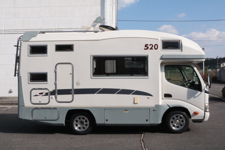 キャンピングカー キャブコン ｶﾑﾛｰﾄﾞ ﾊﾞﾝﾃｯｸ ｼﾞﾙ520　家庭用ｴｱｺﾝ　F