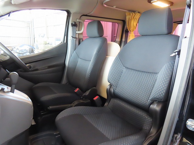 キャンピングカー バンコン NV200ﾊﾞﾈｯﾄ FOCS RB