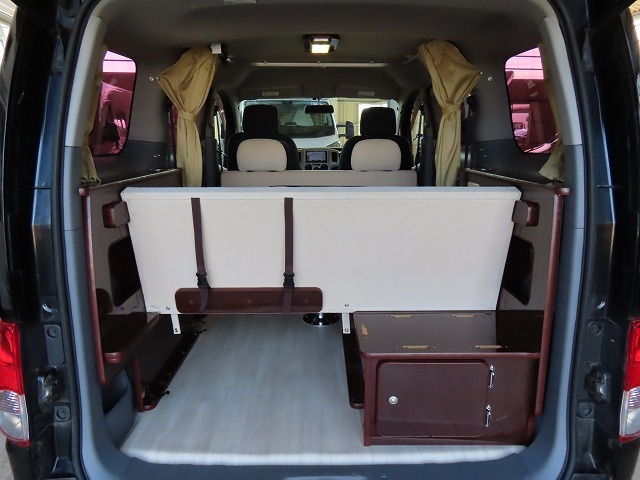 キャンピングカー バンコン NV200ﾊﾞﾈｯﾄ FOCS RB