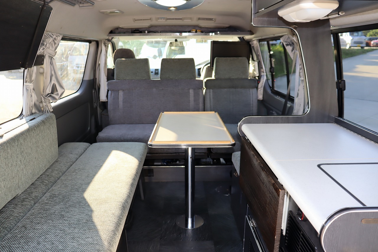 キャンピングカー バンコン ﾊｲｴｰｽ ﾘﾝｴｲ　ﾊﾞｶﾝﾁｪｽ 4WD