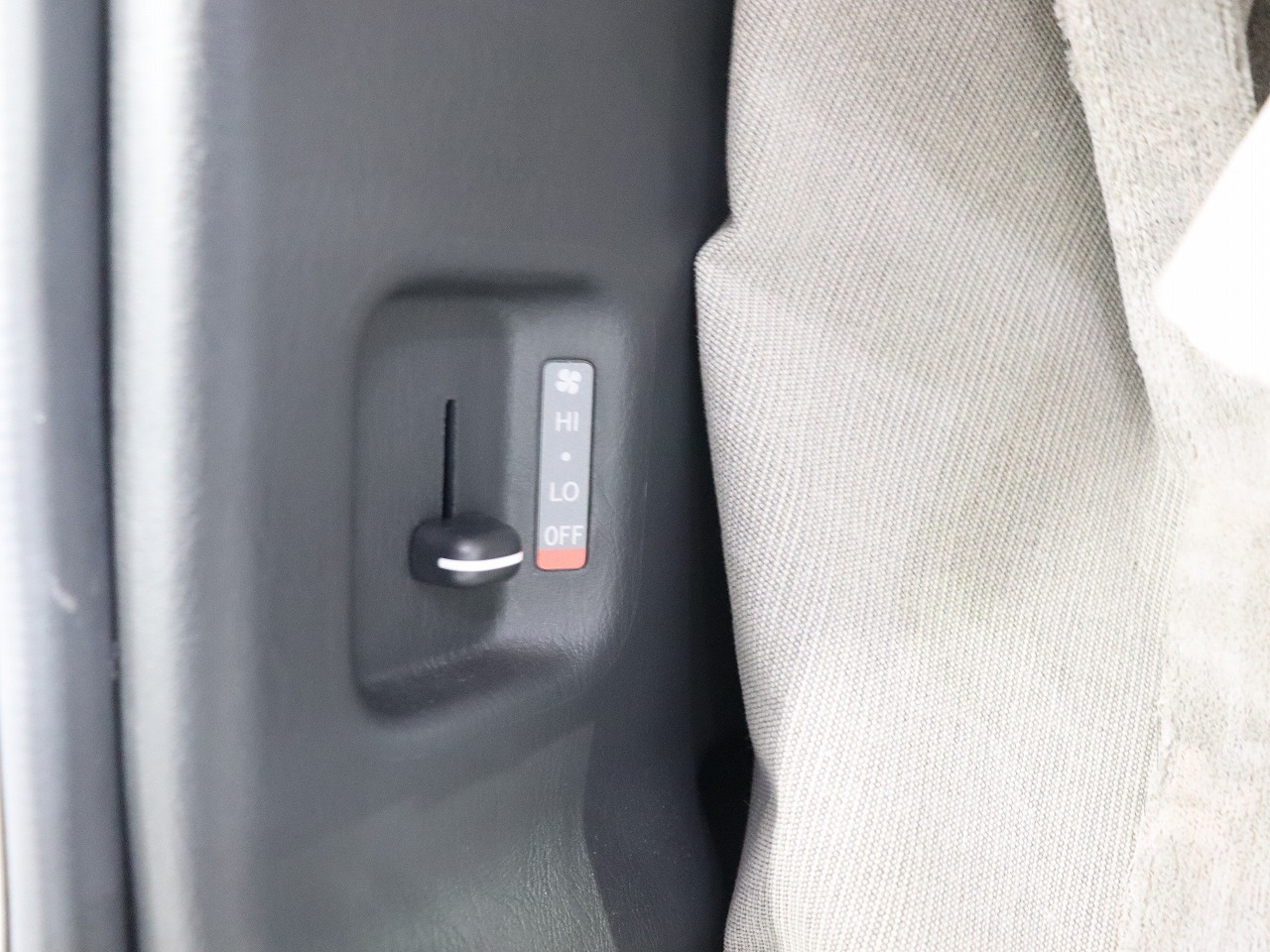 キャンピングカー バンコン ﾊｲｴｰｽ RVﾋﾞｯｸﾌｯﾄ ﾘﾄﾙﾉｵｸﾀｰﾋﾞｱM