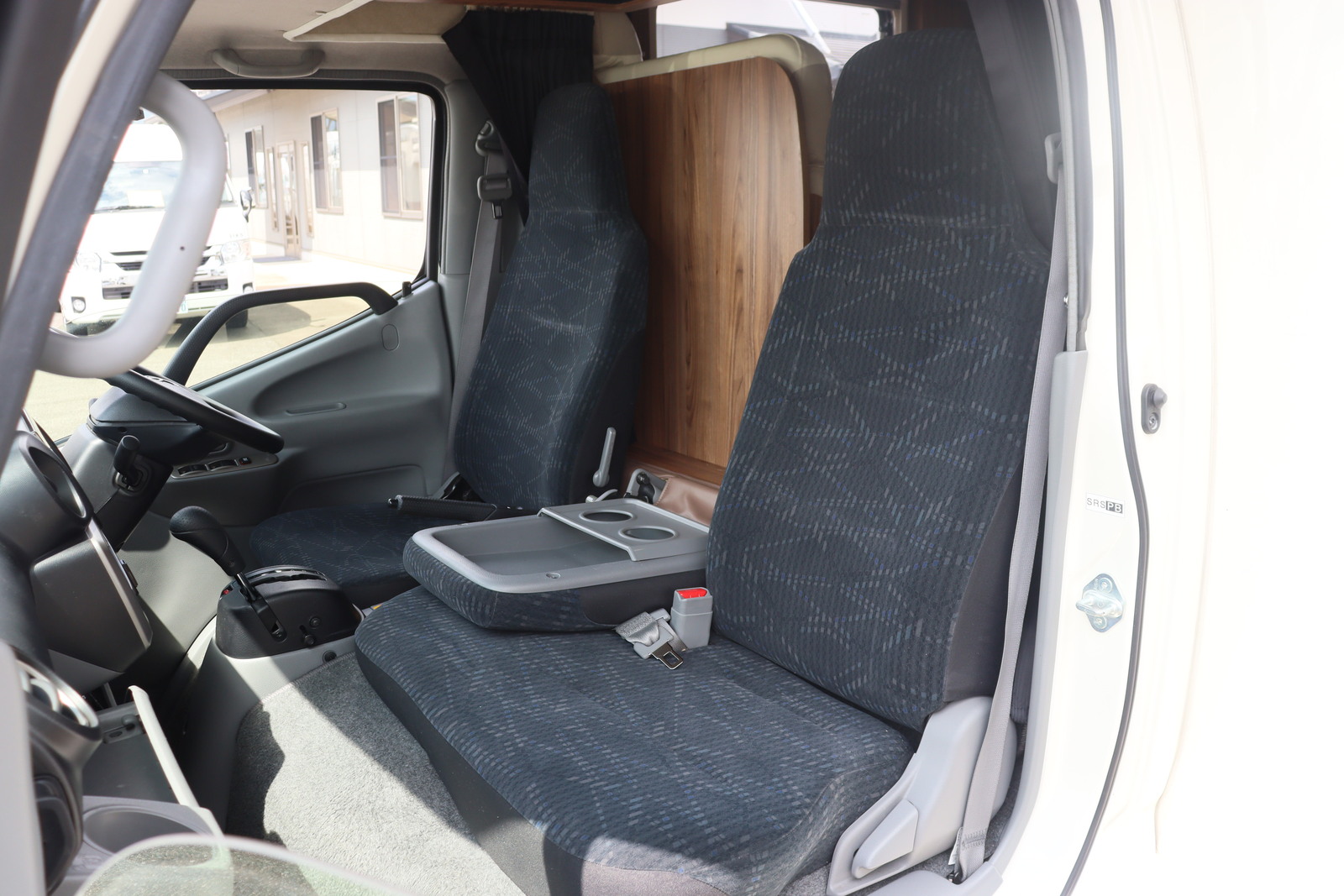 キャンピングカー キャブコン ｶﾑﾛｰﾄﾞ ﾀﾞｲﾚｸﾄｶｰｽﾞ ﾄﾘｯﾌﾟﾌﾟﾚﾐｱﾑ