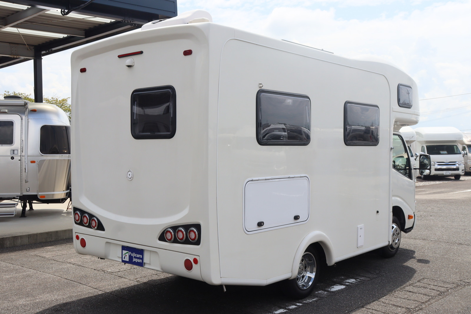 キャンピングカー キャブコン ｶﾑﾛｰﾄﾞ ﾀﾞｲﾚｸﾄｶｰｽﾞ ﾄﾘｯﾌﾟﾌﾟﾚﾐｱﾑ