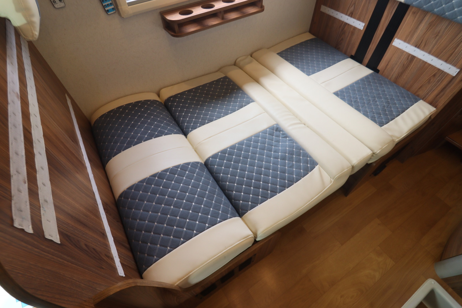 キャンピングカー キャブコン ｶﾑﾛｰﾄﾞ ﾀﾞｲﾚｸﾄｶｰｽﾞ ﾄﾘｯﾌﾟﾌﾟﾚﾐｱﾑ