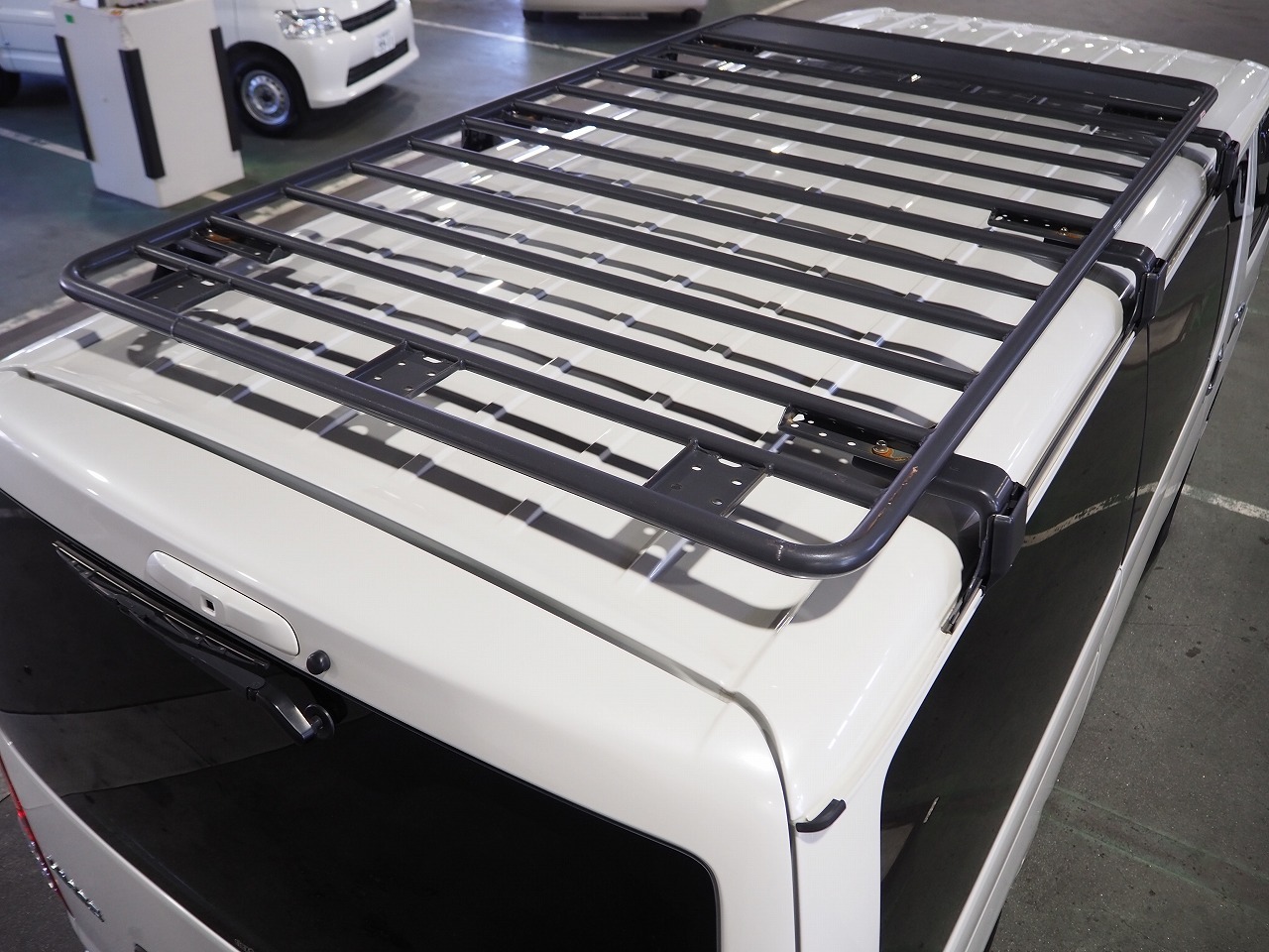 キャンピングカー バンコン ﾊｲｴｰｽ ﾌﾚｯｸｽ FD-BOX V07-N 4WD