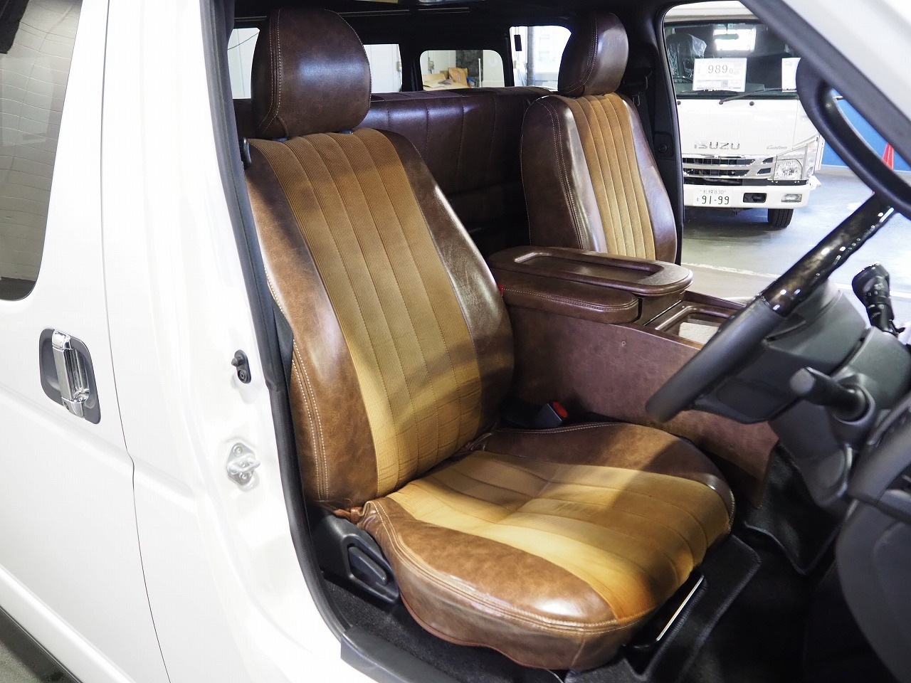キャンピングカー バンコン ﾊｲｴｰｽ ﾌﾚｯｸｽ FD-BOX V07-N 4WD