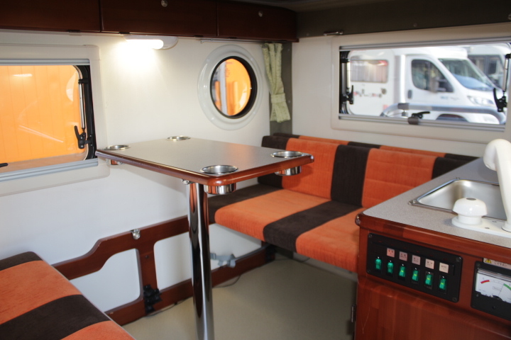 キャンピングカー 軽キャンパー ﾊｲｾﾞｯﾄ ｲﾝﾃﾞｨｱﾅRV ｲﾝﾃﾞｨ727 ﾃﾚﾋﾞ
