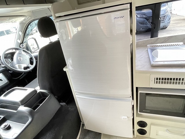 キャンピングカー バンコン ﾊｲｴｰｽRVﾋﾞｯｸﾌｯﾄﾘﾄﾙﾉｵｸﾀｰﾋﾞｱM4WD