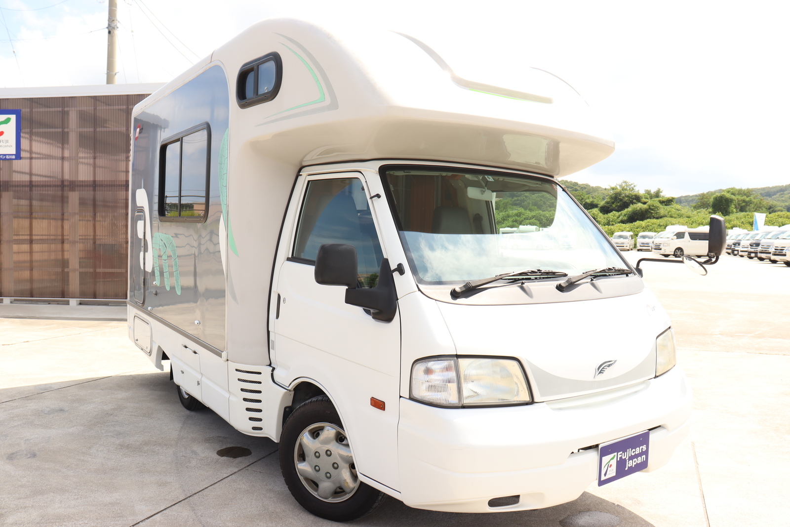 キャンピングカー キャブコン ﾊﾞﾈｯﾄ ﾅｯﾂRV ﾏｯｼｭ
