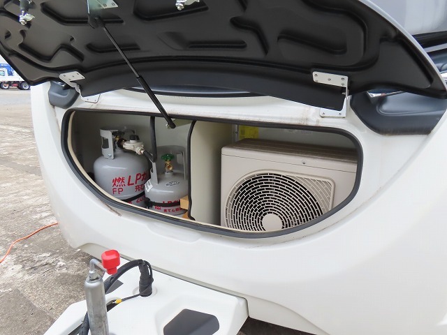 キャンピングカー トレーラー ｽｲﾌﾄ ｽﾌﾟﾗｲﾄ ｸﾜﾄﾛFB 2軸 家庭用ｴｱｺﾝ