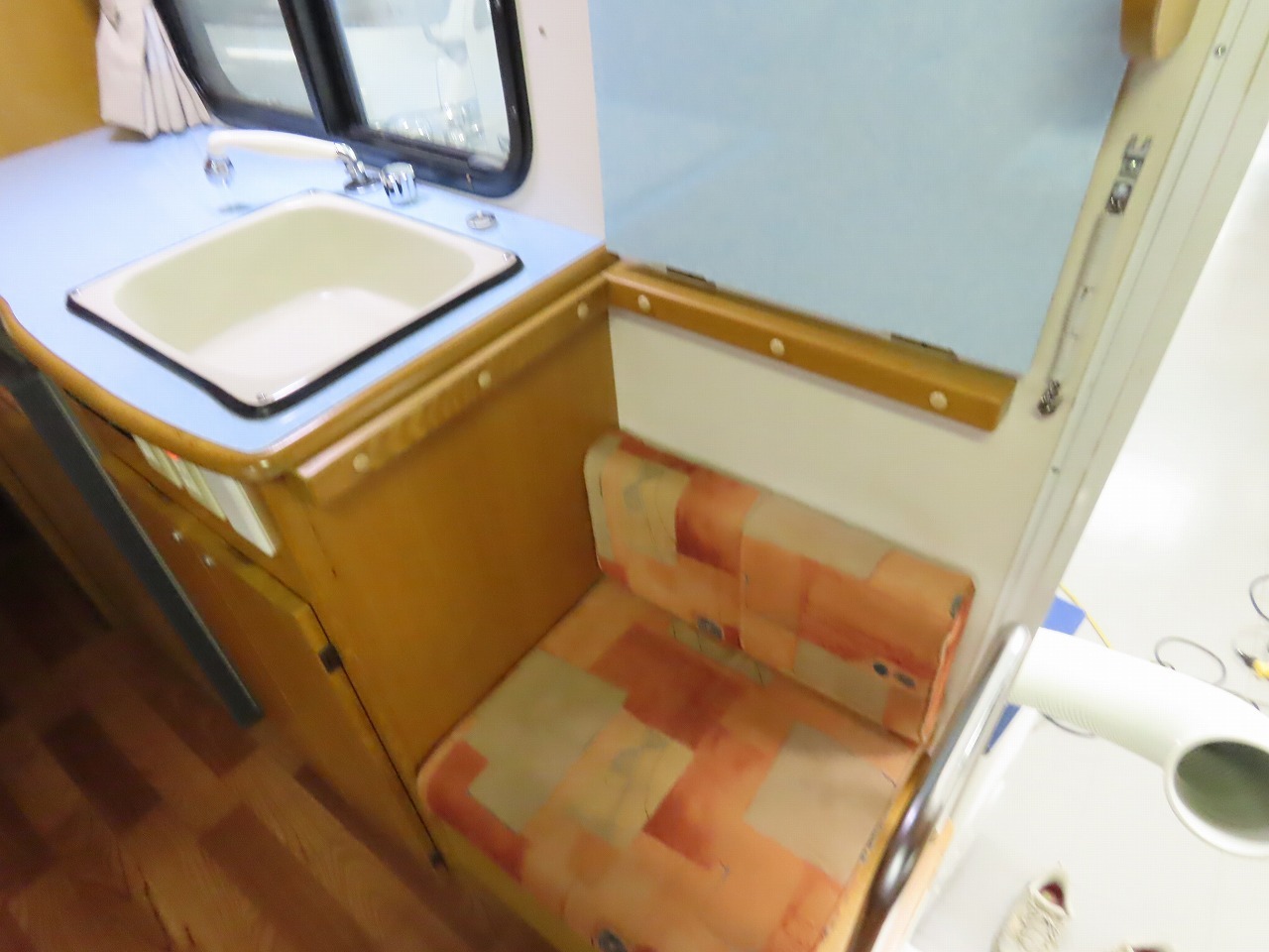 キャンピングカー キャブコン ｶﾑﾛｰﾄﾞ　ﾅｯﾂRV製　ｸﾚｿﾝ