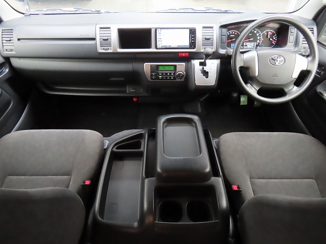 キャンピングカー バンコン ﾊｲｴｰｽ ﾅｯﾂRV ﾄﾗｲｱﾙC　冷蔵庫　ﾃﾚﾋﾞ