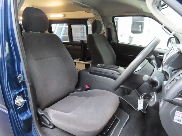 キャンピングカー バンコン ﾊｲｴｰｽ ﾅｯﾂRV ﾄﾗｲｱﾙC　冷蔵庫　ﾃﾚﾋﾞ