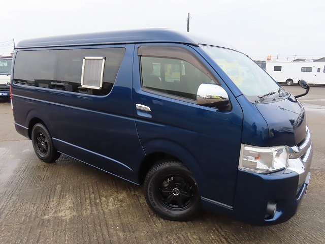 キャンピングカー バンコン ﾊｲｴｰｽ ﾅｯﾂRV ﾄﾗｲｱﾙC　冷蔵庫　ﾃﾚﾋﾞ