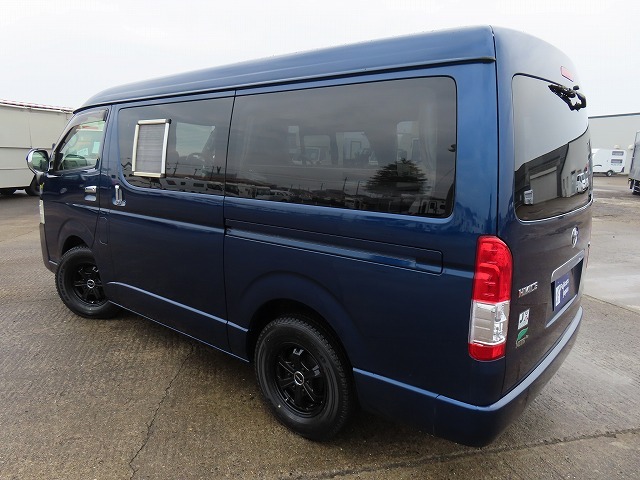 キャンピングカー バンコン ﾊｲｴｰｽ ﾅｯﾂRV ﾄﾗｲｱﾙC　冷蔵庫　ﾃﾚﾋﾞ