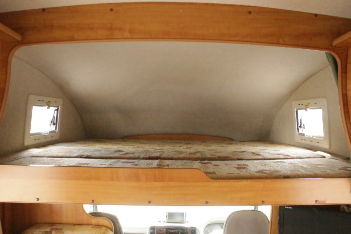 キャンピングカー キャブコン ｶﾑﾛｰﾄﾞ ﾊﾞﾝﾃｯｸ ｼﾞﾙ　FF　冷蔵庫　ﾎﾞｲﾗｰ