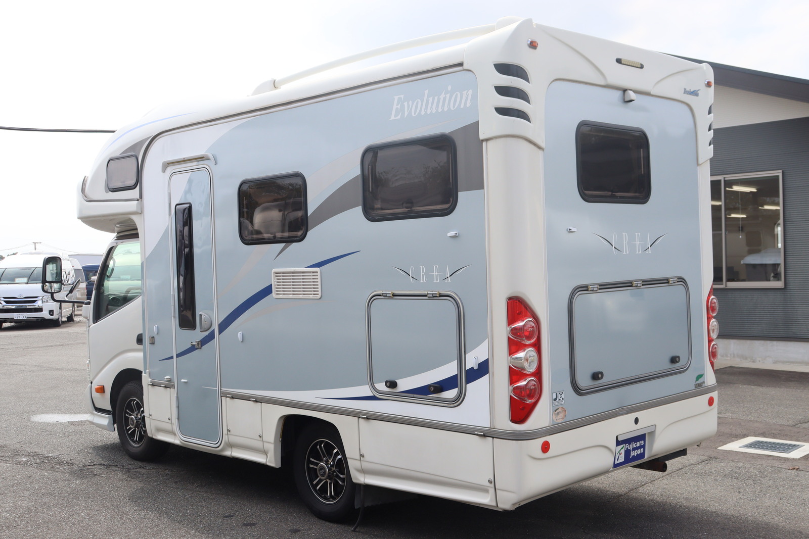 キャンピングカー キャブコン ｶﾑﾛｰﾄﾞ ﾅｯﾂRV ｸﾚｱ5.3Z ｴﾎﾞﾘｭｰｼｮﾝ