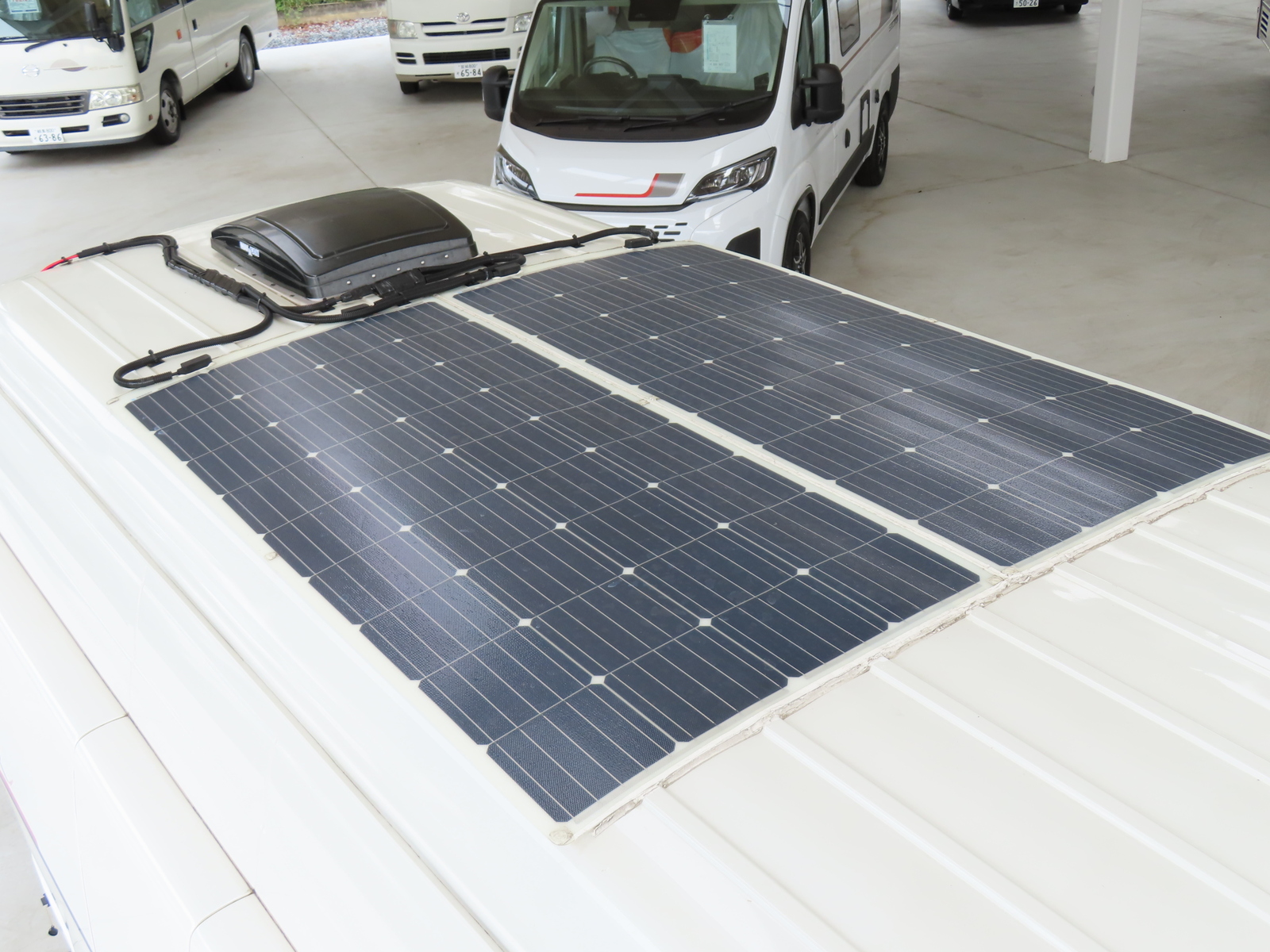 キャンピングカー バンコン ﾊｲｴｰｽ ﾎﾜｲﾄﾊｳｽ ｺﾝﾊﾟｽﾄﾞﾙｸ