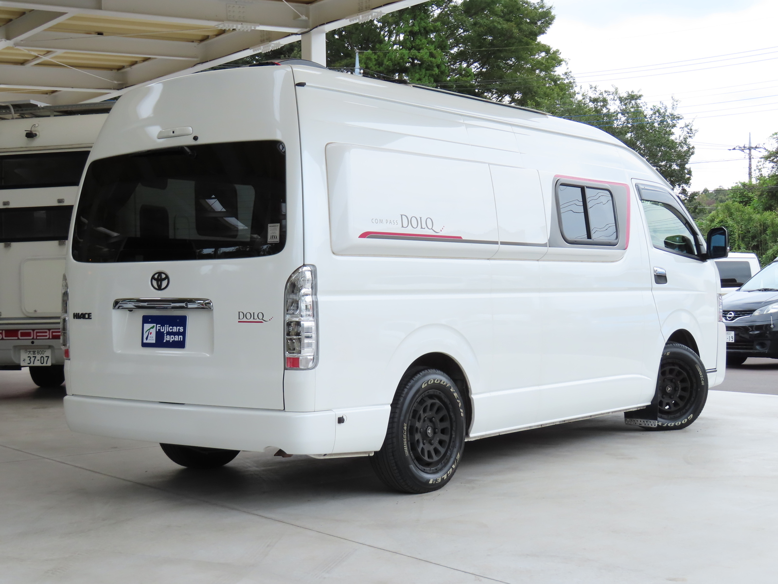 キャンピングカー バンコン ﾊｲｴｰｽ ﾎﾜｲﾄﾊｳｽ ｺﾝﾊﾟｽﾄﾞﾙｸ