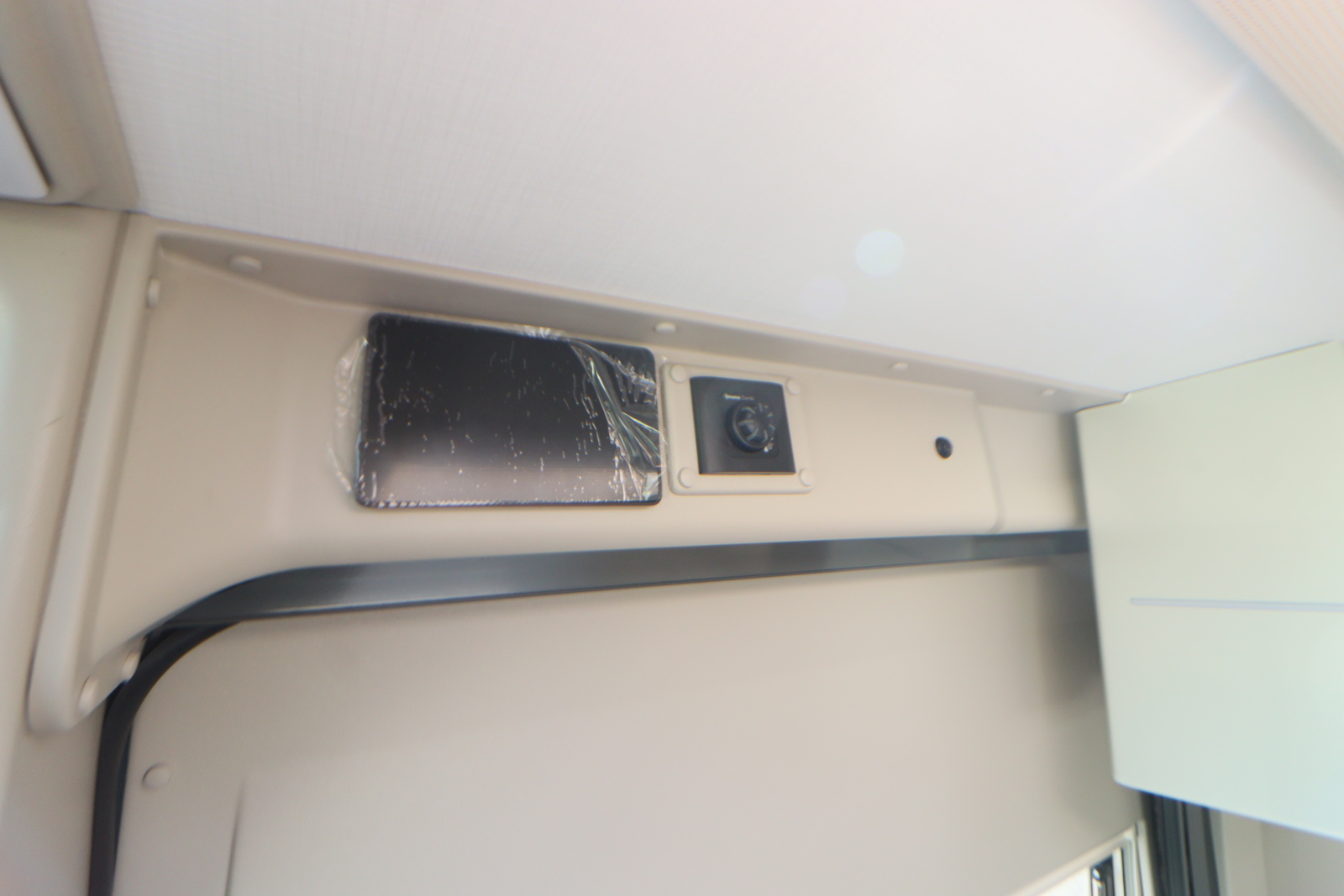 キャンピングカー バンコン ﾃﾞｭｶﾄ ﾛｰﾗｰﾁｰﾑ ﾘﾋﾞﾝｸﾞｽﾄｰﾝ5 新車