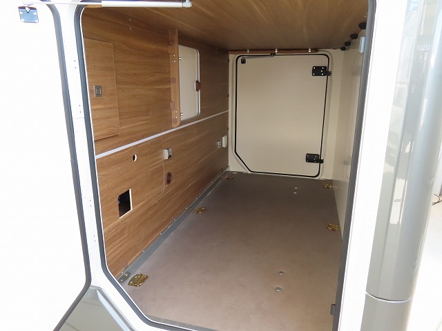 キャンピングカー バスコン ﾃﾞｭｶﾄ　ﾓｰﾋﾞﾙｳﾞｪｯﾀKﾖｯﾄﾃｸﾉﾗｲﾝ86新車